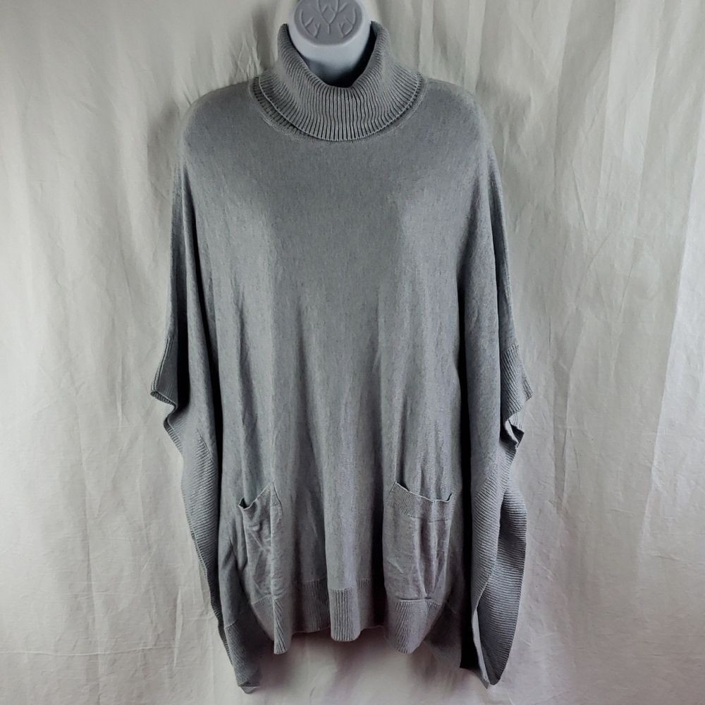 Michael Kors Women's Large Grey Turtleneck Poncho